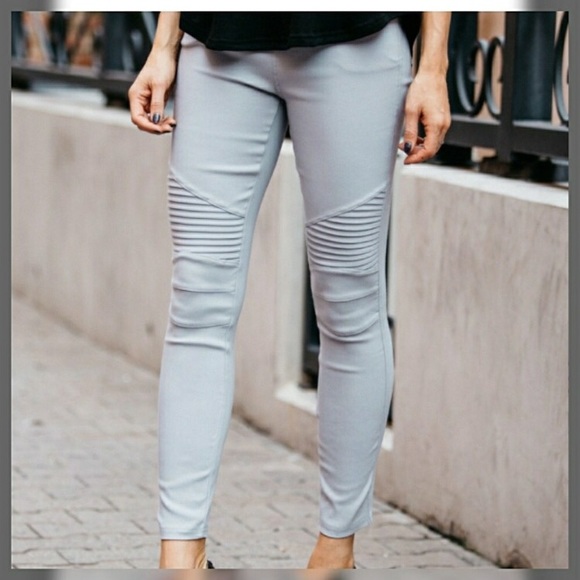 Pants - ❗️LAST❗️Heather Grey Moto Leggings with Ankle Zip